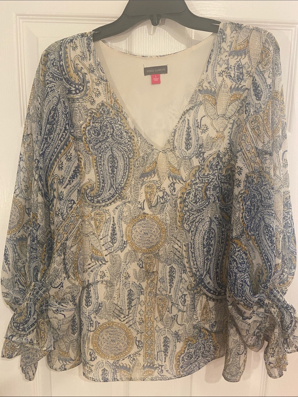 Vince Camuto Cream Paisley V-Neck Blouse with Blue and Gold Print